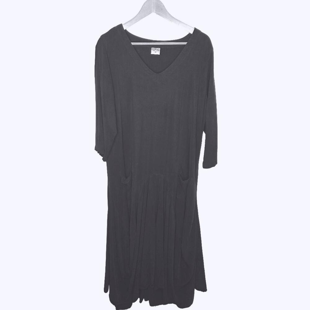 CMC Black V-Neck Maxi Dress With Lg Pockets Full Flowy Skirt Flattering Fit XL